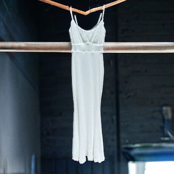 🌻Windsor White Sequins Long Spaghetti Straps Size Small - Picture 1 of 10